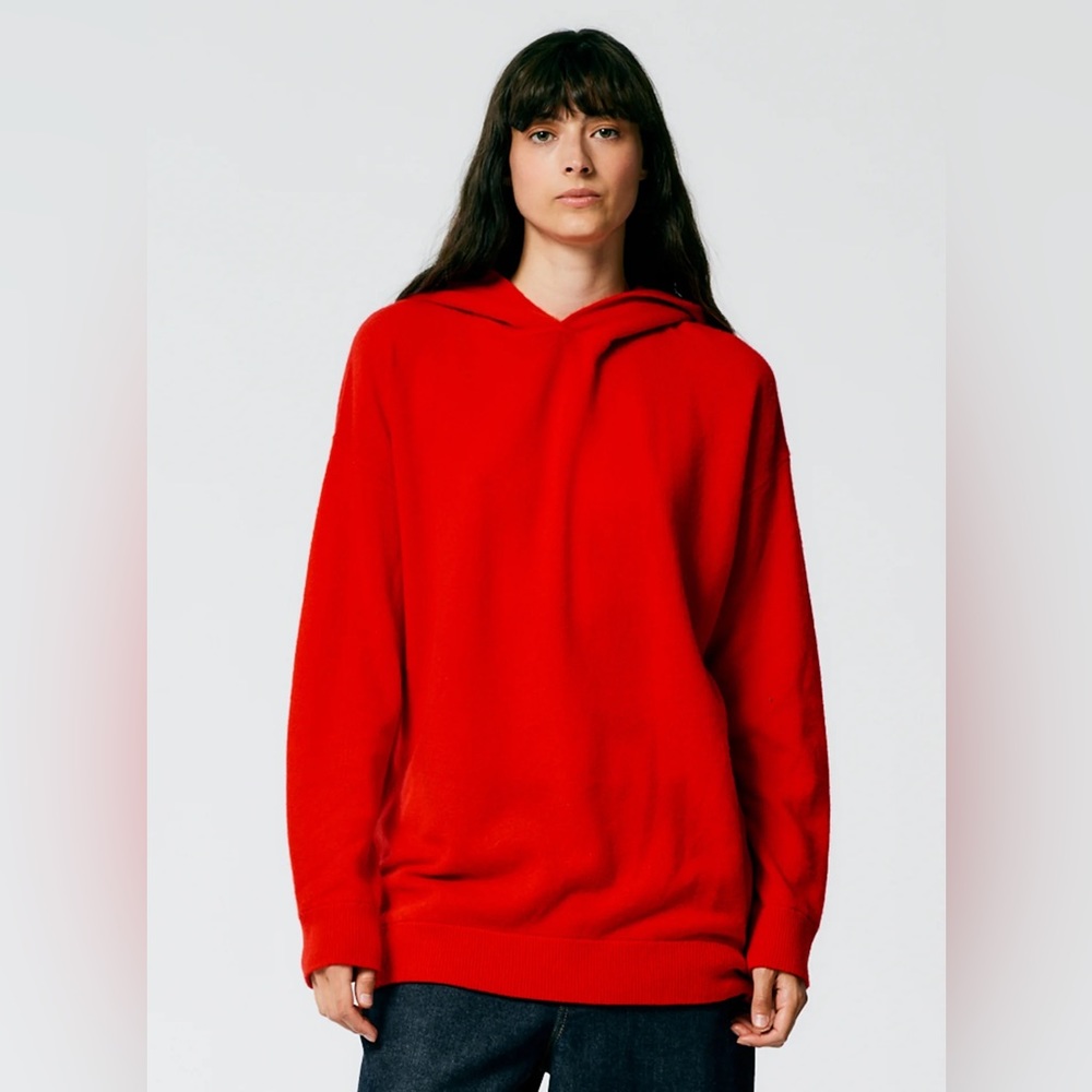 Tibi Featherweight Cashmere Hoodie in Red.  Size Medium.  MSRP was $895.